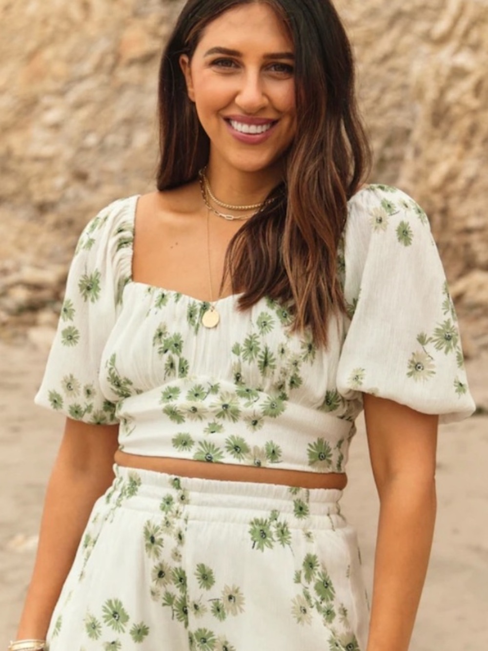 Abercrombie & Fitch X Dede & Emily Ruched Bust Cropped Floral Print Top